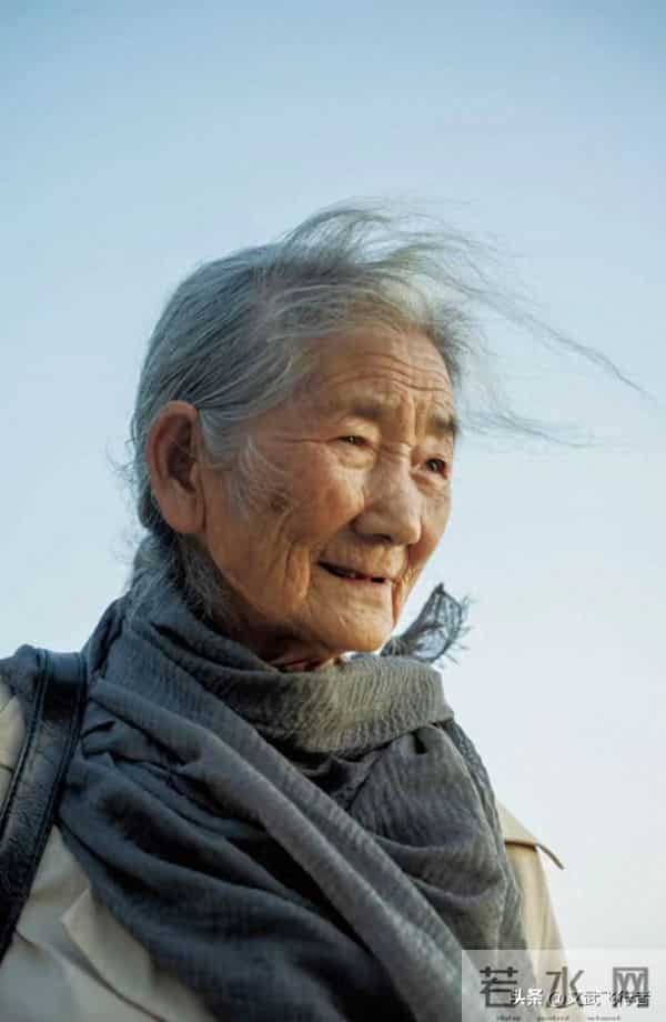 人老了,七大犯贱行为不要干了