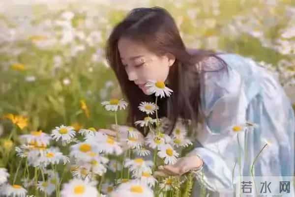 女人老牛吃嫩草是什么感觉？几位女人说了心里话，男人得听听！