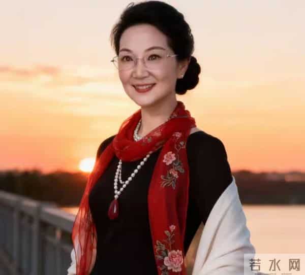 70岁我才悟透：男人长期与一个女人保持联系，无非是这3个原因