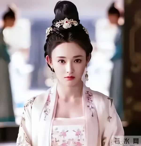 她是最倒霉的女演员!29岁刚火,老板就出事儿!35岁还在跑龙套!