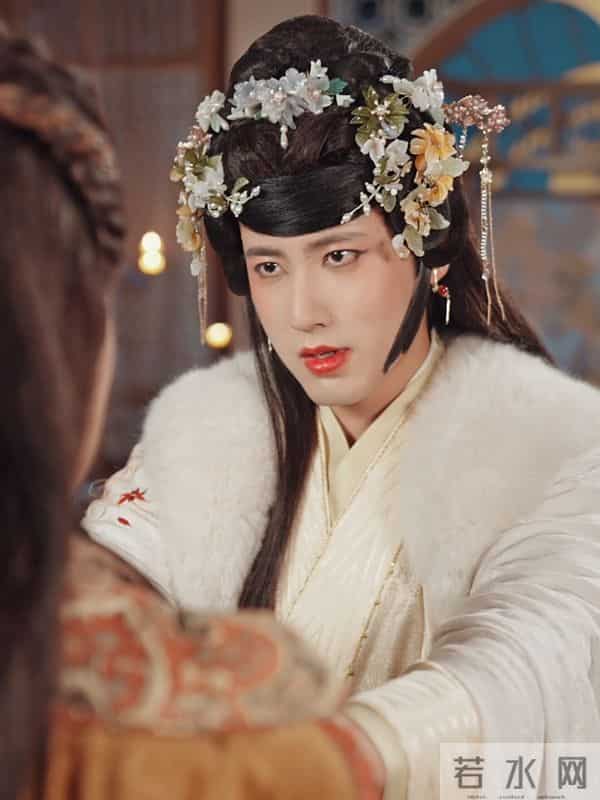 明明长相平平，却总扮演“绝世美男”，这5位短剧男主脸红不红