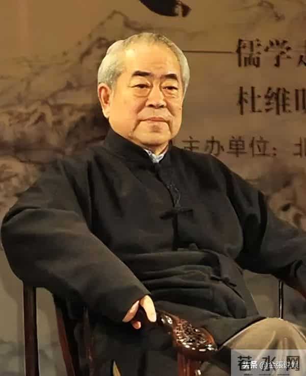 与女儿断绝关系仅1天，范曾担心的事发生了，小50岁娇妻受牵连