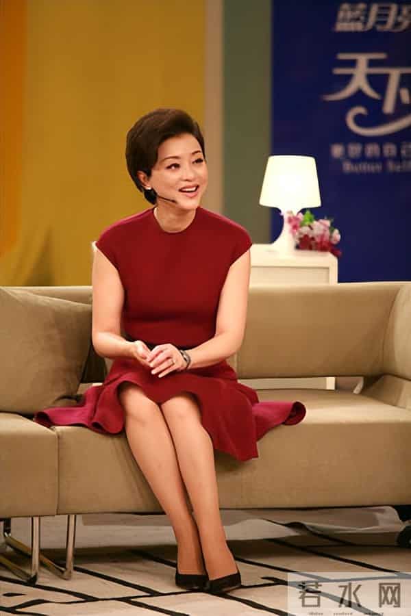 张一兵现状：坚守银行岗位，再婚过普通生活，和前妻杨澜没联系