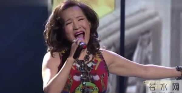 事业巅峰远赴美国，被老外“玩腻”后晚年回国，如今变成了这样！