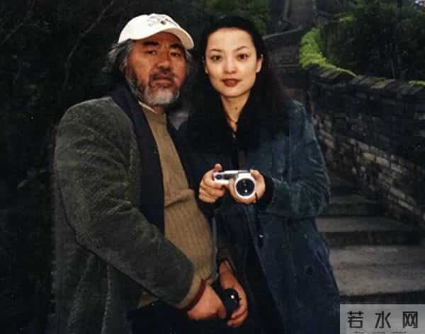 "牡丹花下死，做鬼也风流"，74岁张纪中终是为娶娇妻付出了代价