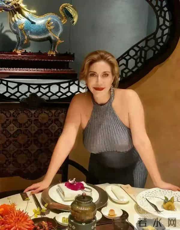 她这大体格身材,满分100分的话,你能最多打多少分