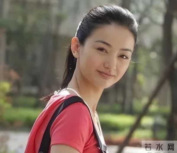 曾是上海知名主持人，辞职下海成百亿富豪，妻子还是大家熟悉的她