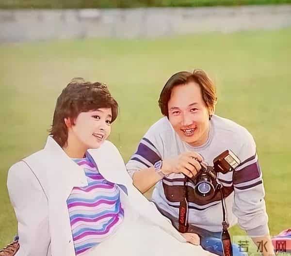 一手好牌打得稀烂！68岁无儿无女的张瑜，给内娱女星敲响了警钟