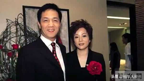 彻底撕破脸!周正毅怒斥前任毛玉萍,称其嗜赌如命,没有任何关系