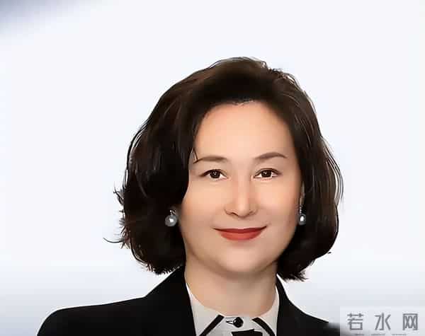 临终将“私生子”交给何超琼，赌王下的这盘大棋，到5年后才看懂