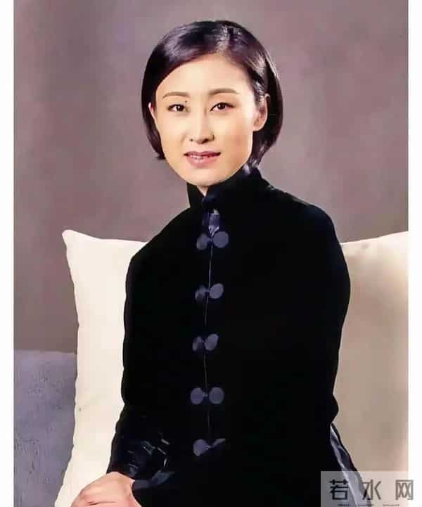 京剧名家张火丁:走红后在单位受排挤,富豪丈夫离世后她现状如何