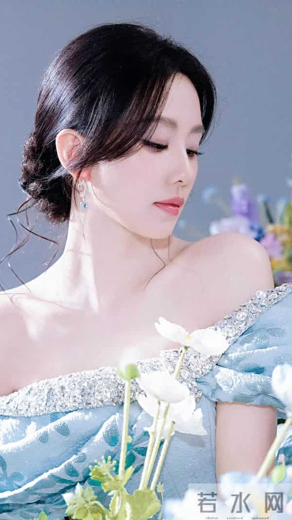 刘诗诗 美到发光 白里透红