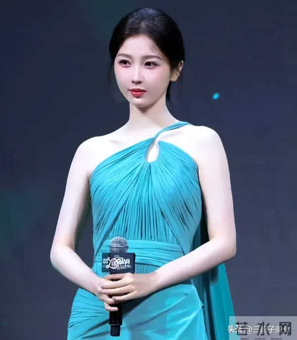 热搜挂了一天,虞书欣新剧还是没有上映