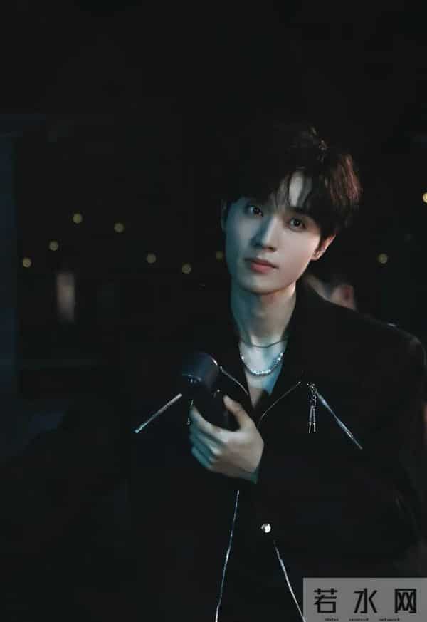 短剧顶配阵容又来了，有翟一莹就算了，梁思伟也在，网友：太强了