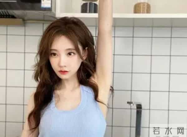 钱再多有什么用,“消失”1年的冯提莫,给所有人提了个醒