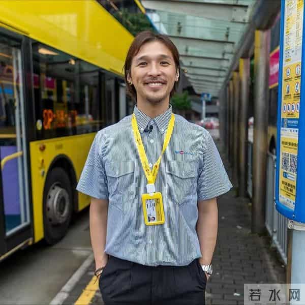 42岁香港男星再考旅游巴车牌！幕前工作少转行发展：一点都不容易