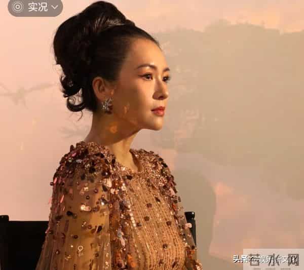 女明星造型有多重要?46岁章子怡前后3天判若两人,年轻10岁!