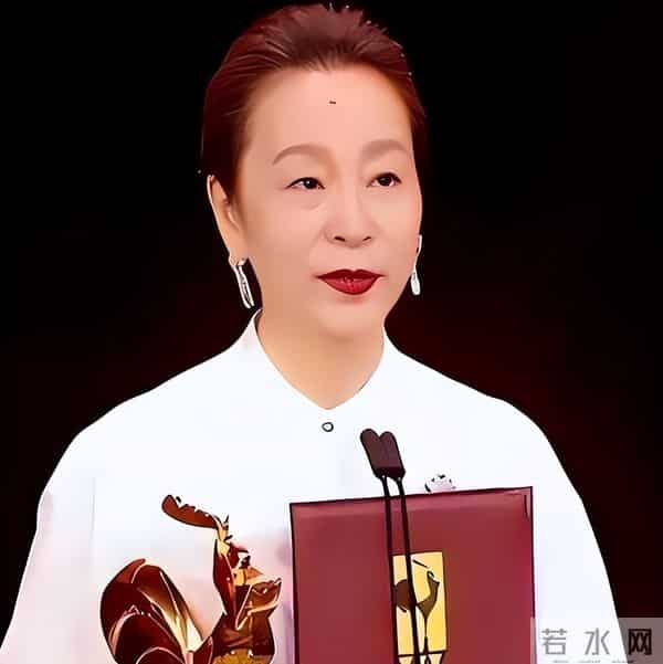 原来他们是夫妻!周野芒二婚妻子身份曝光不简单,难怪要自证清白