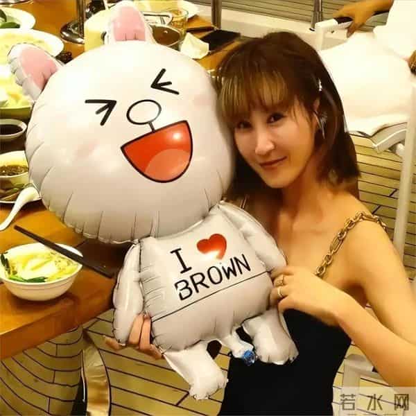 白百何没想到，自己老公不要的前妻，会在张继科手里光芒四射！