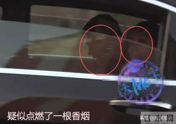 秦海璐和好友聚餐，和男友人握手分别老公不耐烦，上车叼烟好霸气