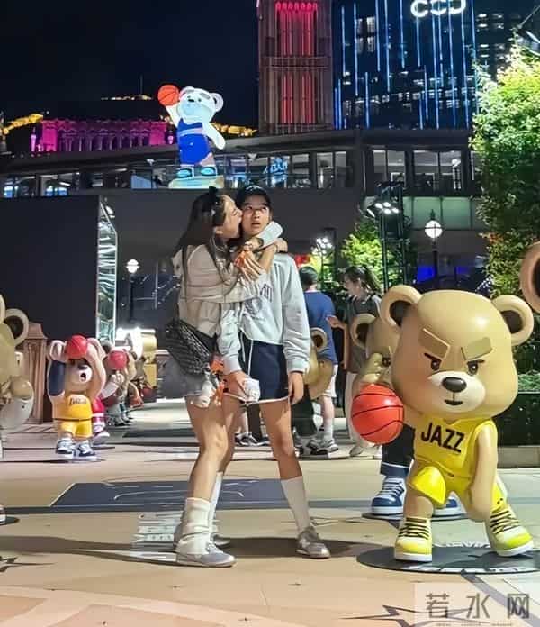 聂远做梦也没想到,自己年仅11岁的女儿,早就已经开始给他长脸了