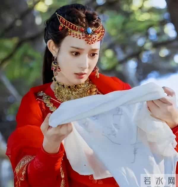 她是最倒霉的女演员!29岁刚火,老板就出事儿!35岁还在跑龙套!