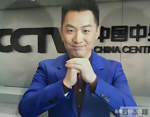 他是央视“学历最高”男主持，倪萍的接班人，娶演员妻子很幸福