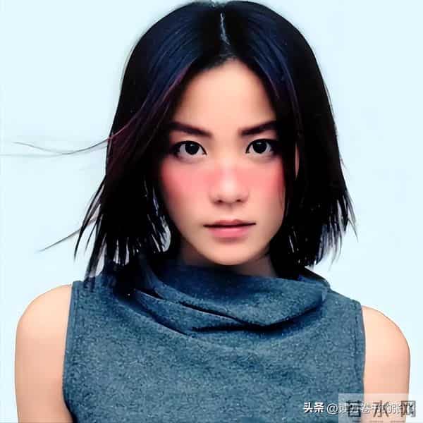 谢霆锋接新代言，与王菲复合后生活低调，两人肆意生活惹人羡慕