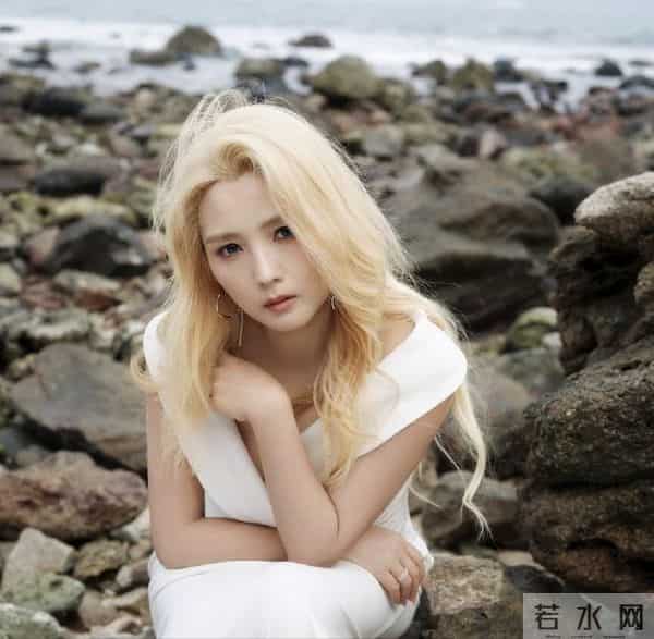 里子面子都丢了！39岁拼事业养4娃的何洁，给圈内离异女性提了醒