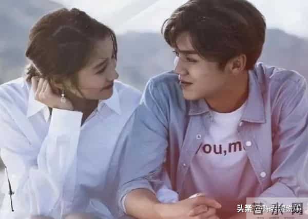 万万没想到，关晓彤因一句话让自己“颜面尽失”，鹿晗这次躺赢了