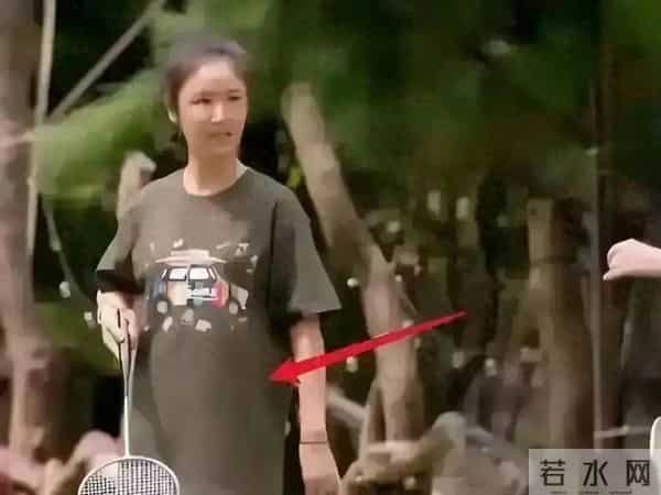 47岁林心如老到认不出！面部松弛憔悴沧桑，素颜打扮像农村大妈