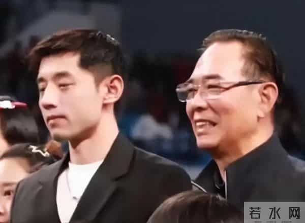 “乒乓教父”蔡振华:这辈子最大幸福,娶个&39;没心没肺&39;的演员老婆