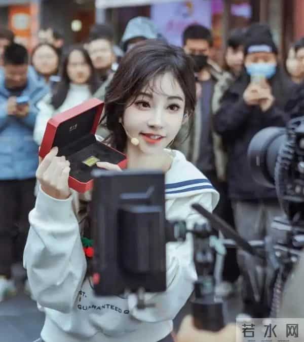 钱再多有什么用?33岁癌症复发的冯提莫,给所有网红提了个醒