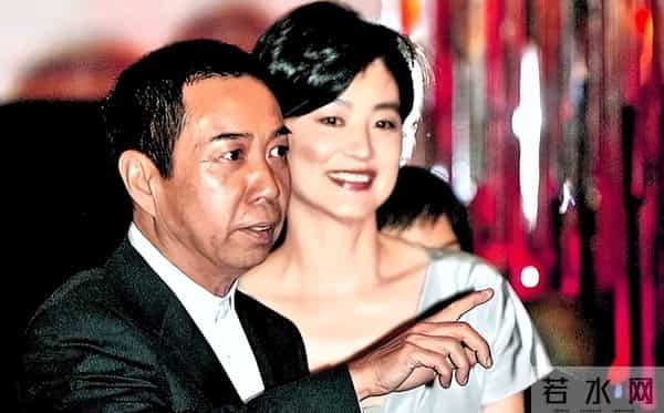 钱再多有什么用！林青霞奢华了一辈子，晚年竟然住进了“蟑螂屋”