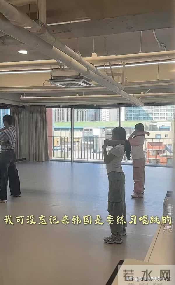 聂远庆祝女儿新戏，担心的事发生，骂声一片 走上前女友黄奕的老路