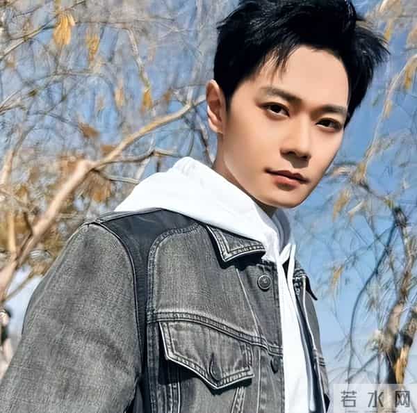 分手6年后，蓝盈莹高调官宣喜讯，早已成为曹骏高攀不起的存在