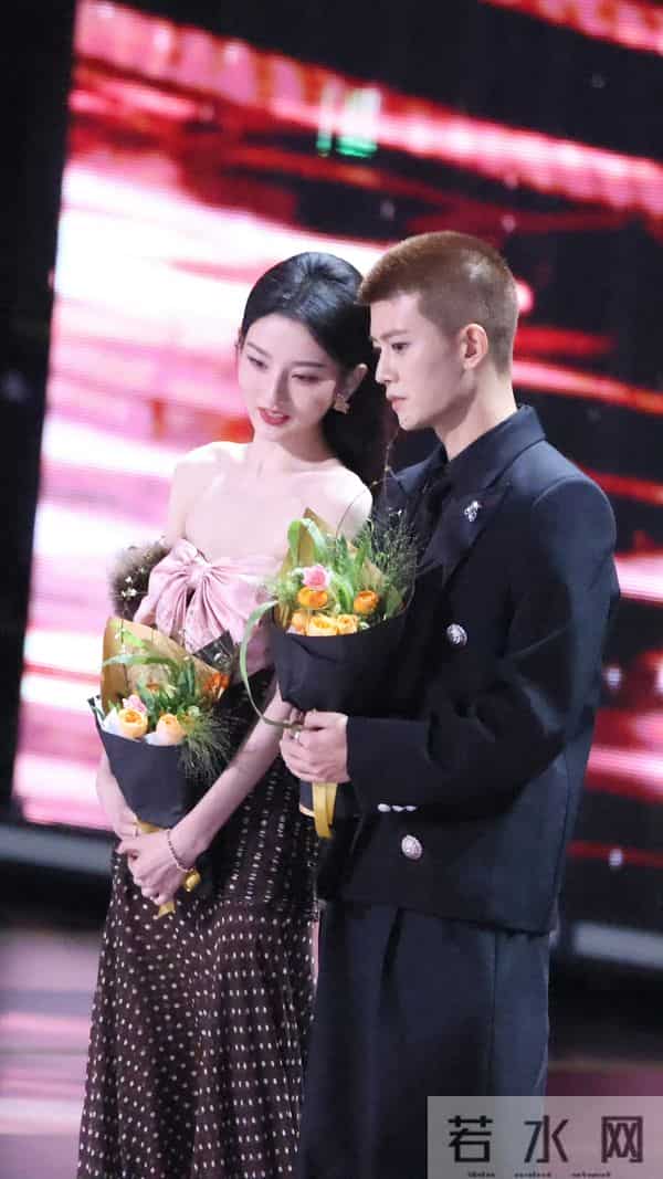 盘点任嘉伦合作过后依旧关系很好的女明星,却唯独避嫌白鹿