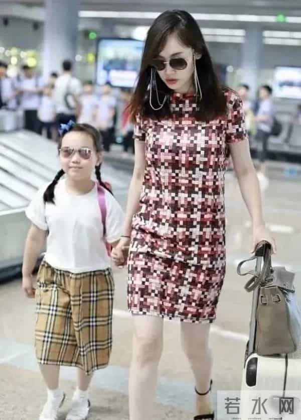 马蓉离婚七年现状曝光，父亲催婚再组家庭，新生活判若两人