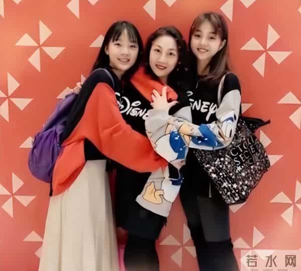 56岁的广州美女蒋文端，曾独闯tvb两年，后来回内地当上了女领导