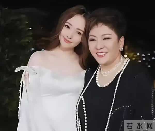 郭碧婷自曝豪门婚姻:向太给很多钱,早和老公分居,生孩子没人逼
