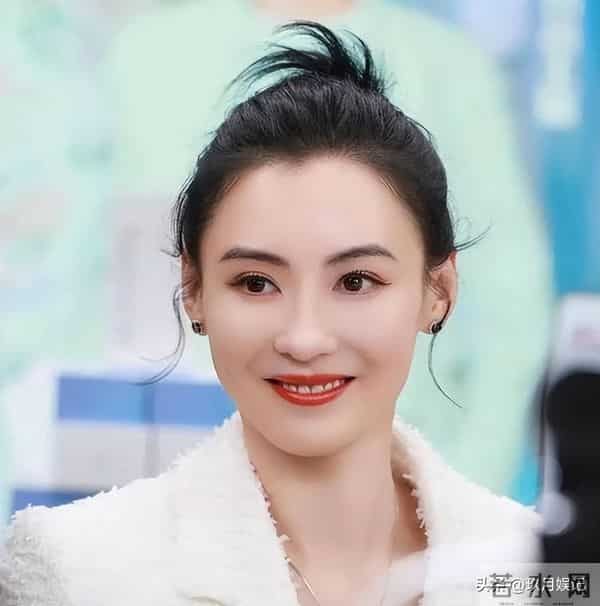 法庭之上崩溃大哭的张柏芝,当众大喊:不公平,所有东西都是假的