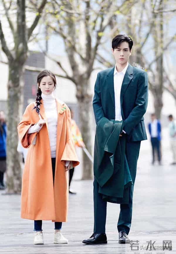 不合影不知道，一合影全露馅！原来这些明星都是潜藏的“小土豆”