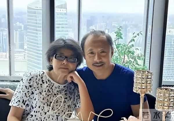 原来他们是夫妻!周野芒二婚妻子身份曝光不简单,难怪要自证清白