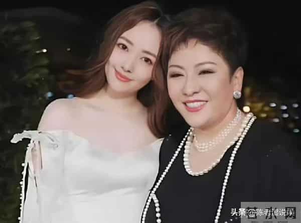 钱再多有什么用!郭碧婷回应父亲患病,句句透露无奈只字不提向太