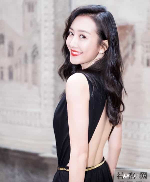 43岁王鸥没想到,低调生下的2岁女儿,如今竟让自己“口碑暴增”