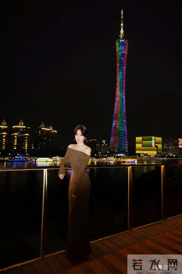 四十四岁秦岚，温柔的雕塑刀