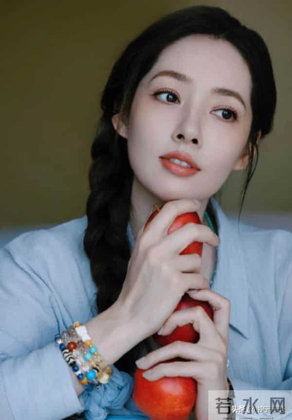 这一次,面相大变的郭碧婷 撕碎了向太最后的体面,原来郭爸没说谎