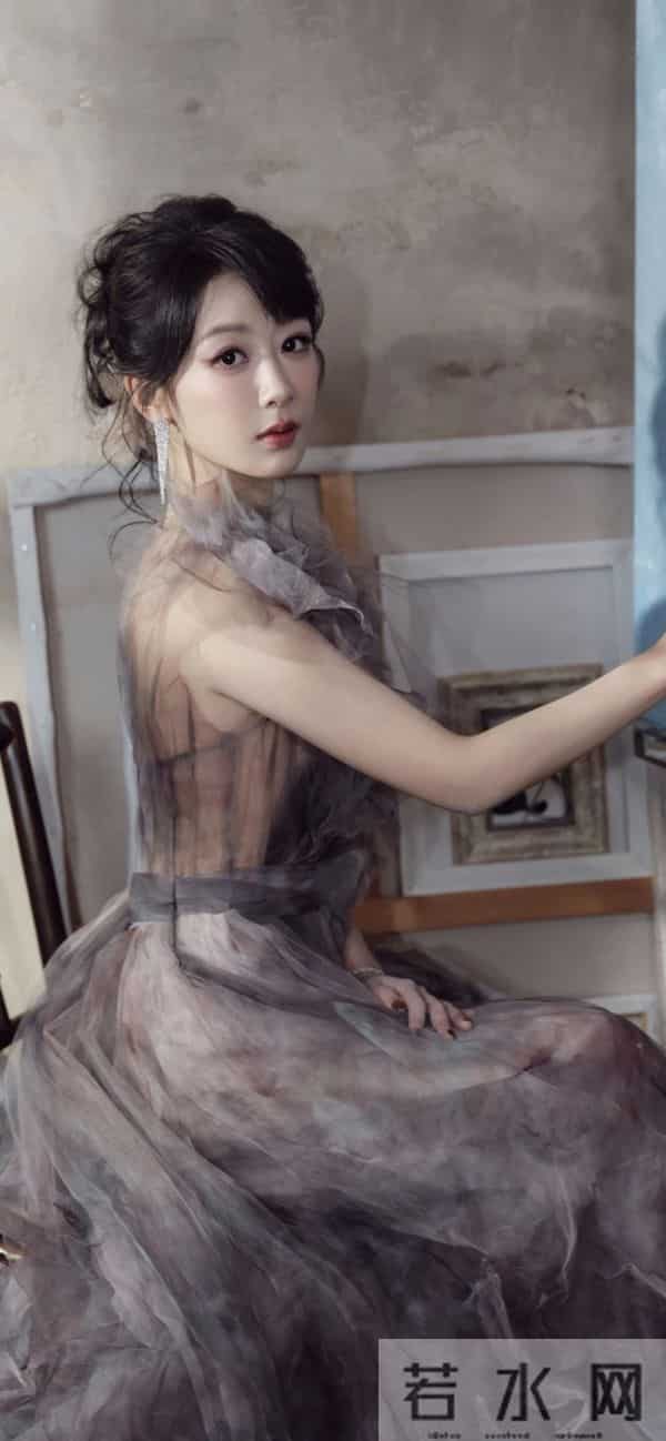 杨紫,薄纱写真,简直美得有点过分了