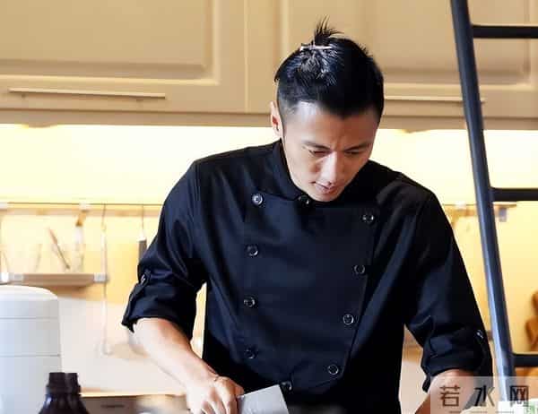 王菲也没想到,自己的现任男友谢霆锋,竟走上了和李亚鹏一样的路