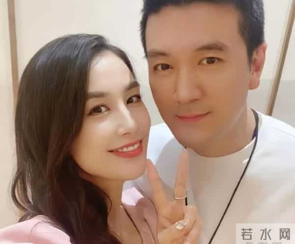 杨子直播曝看不上黄圣依挣的仨瓜俩枣,没对不起过她,快复合了